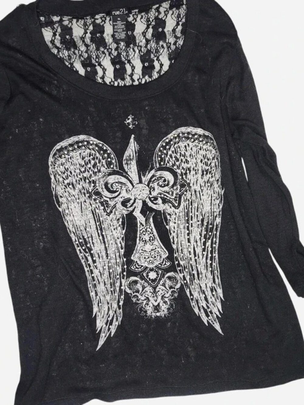 Black & Silver Angel Wing Graphic Long Sleeve Top, Women’s XL / US 16–18